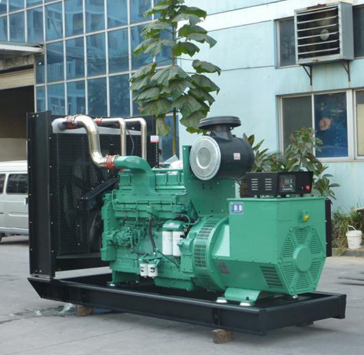 恭喜！湖南金鉆置業(yè)在明邦訂購800kw康明斯發(fā)電機(jī)一臺(tái)